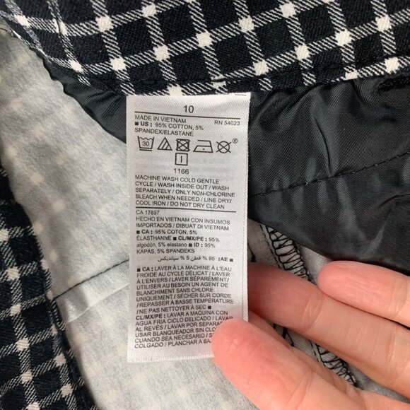 Old Navy Black White Windowpane Checkered Stretch Canvas Pixie Ankle Pant 10 - Picture 5 of 7